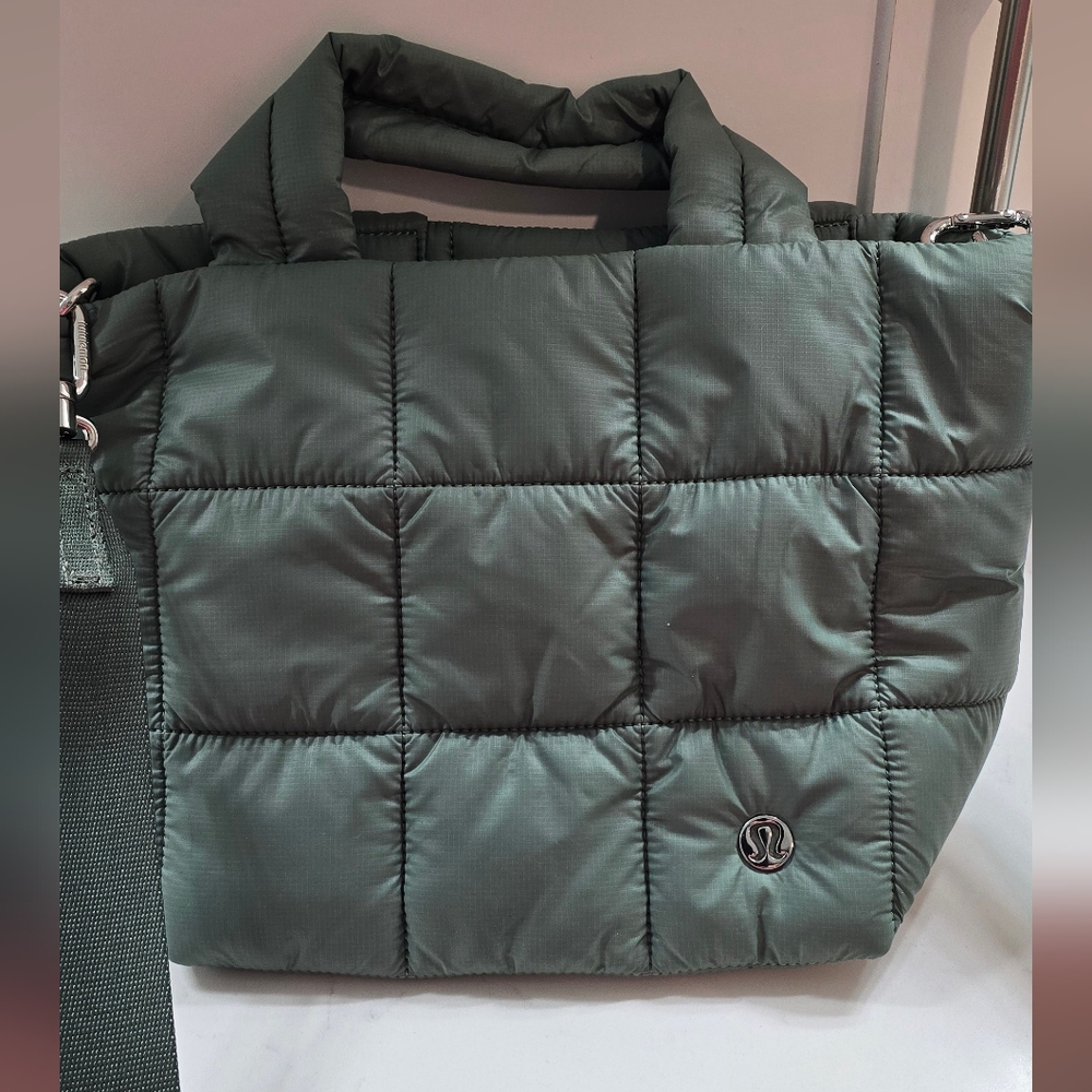 lululemon athletica Green Crossbody Bag